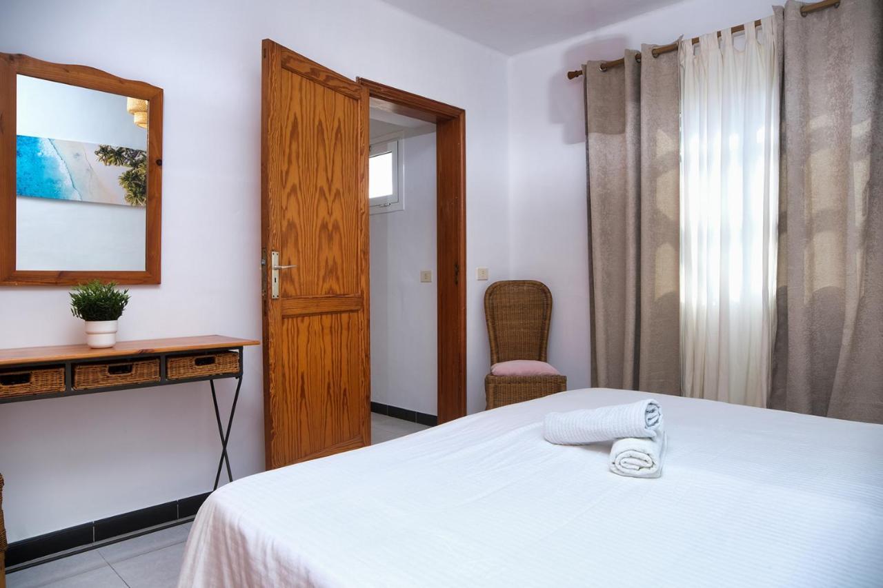 Suite Zefiro A 500M From The Beach, Fast Wifi Puerto del Carmen  Buitenkant foto